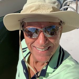 Meet your Posher, Larry